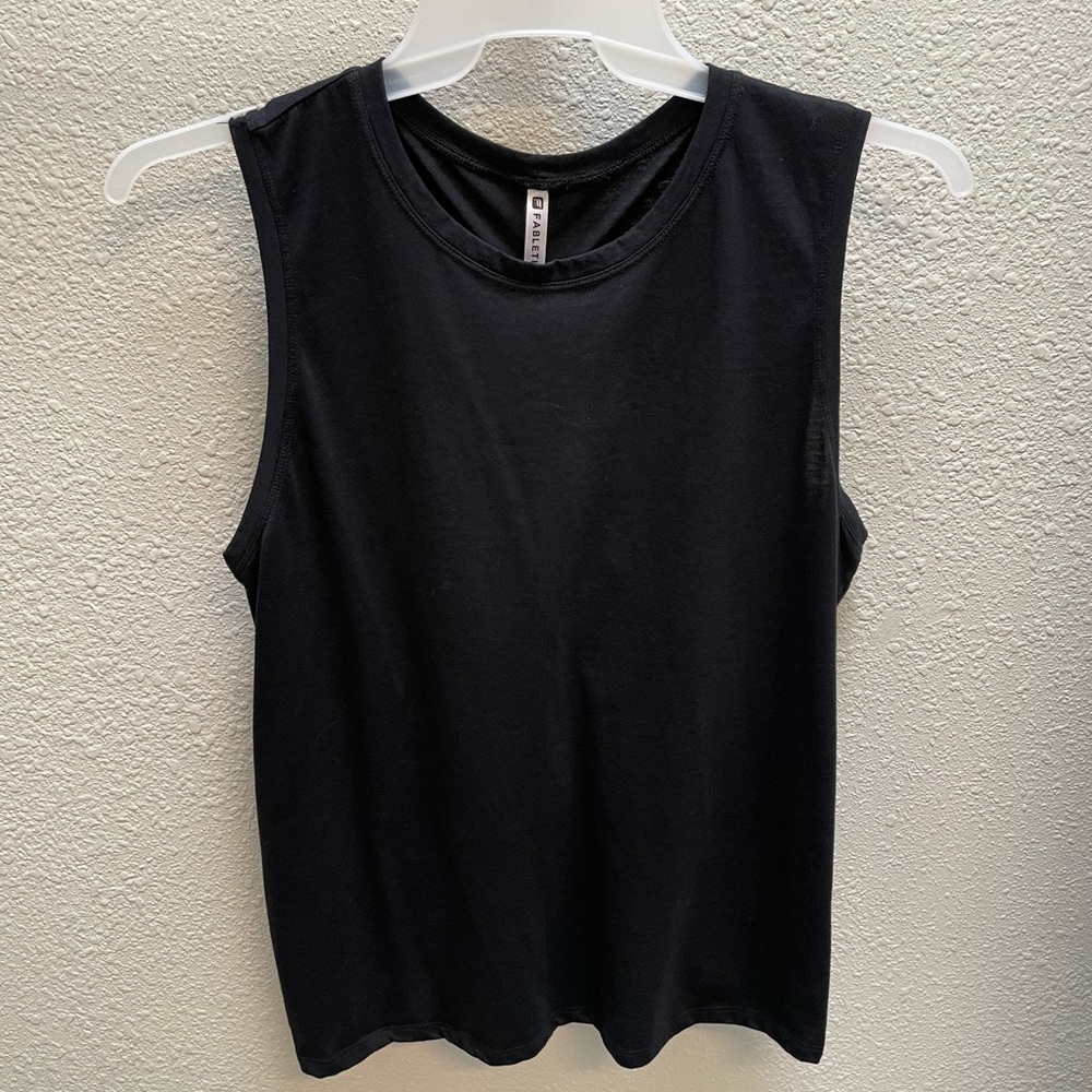 Fabletics Cinched Back Top - Size XL - Black - NWT